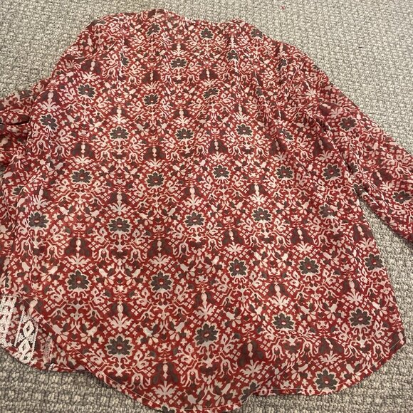 Lucky Brand Blouse Womens Large Embroidered Pintuck Peasant Red Floral Boho - Picture 3 of 8